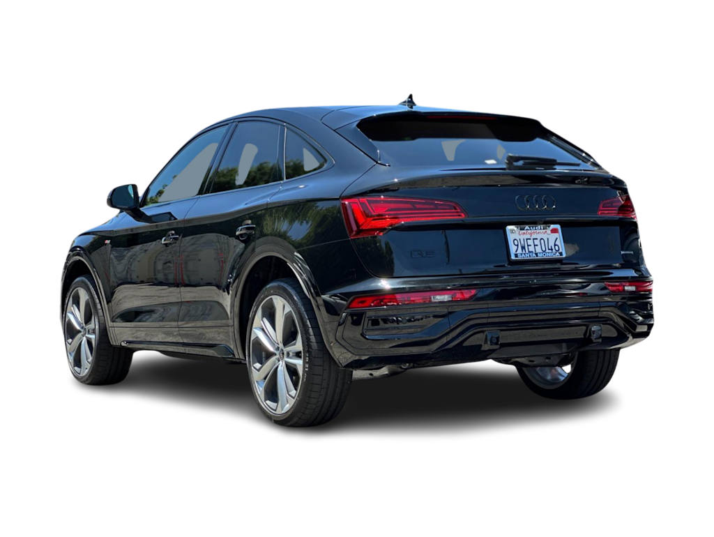 Thumbnail: 2025 Audi Q5 - 4