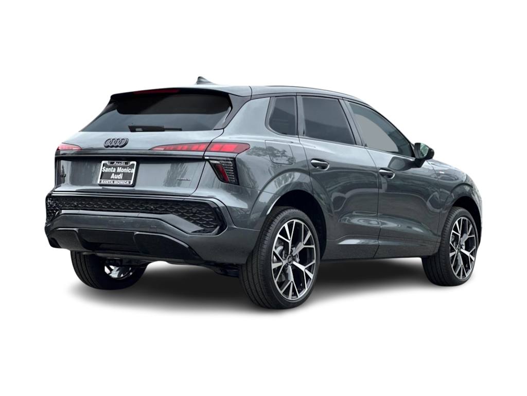 Thumbnail: 2026 Audi Q3 - 17