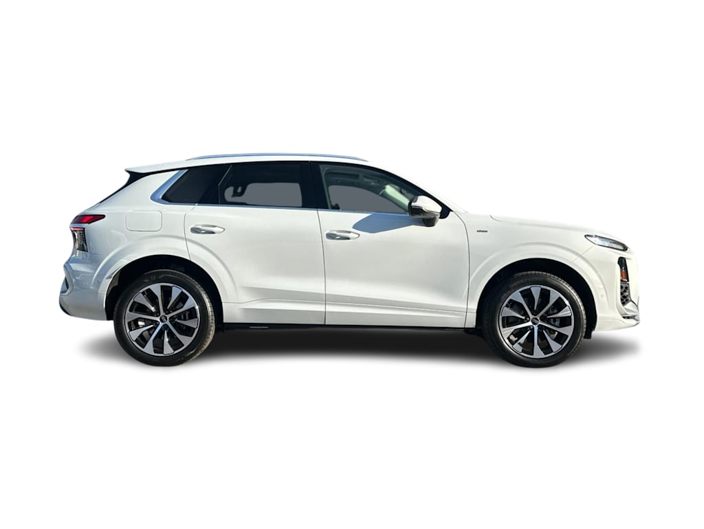 Thumbnail: 2026 Audi Q3 - 17
