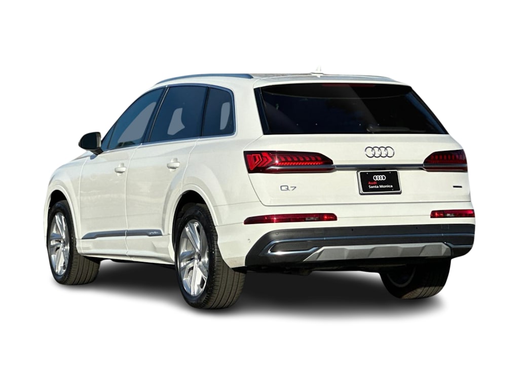 Thumbnail: 2023 Audi Q7 - 4