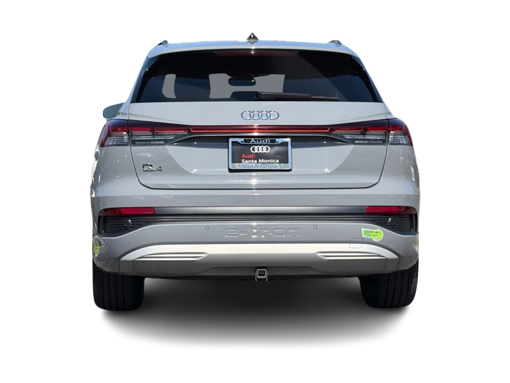 Thumbnail: 2023 Audi Q4 e-tron - 5