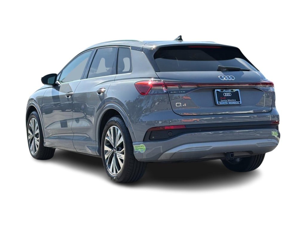 Thumbnail: 2023 Audi Q4 e-tron - 4