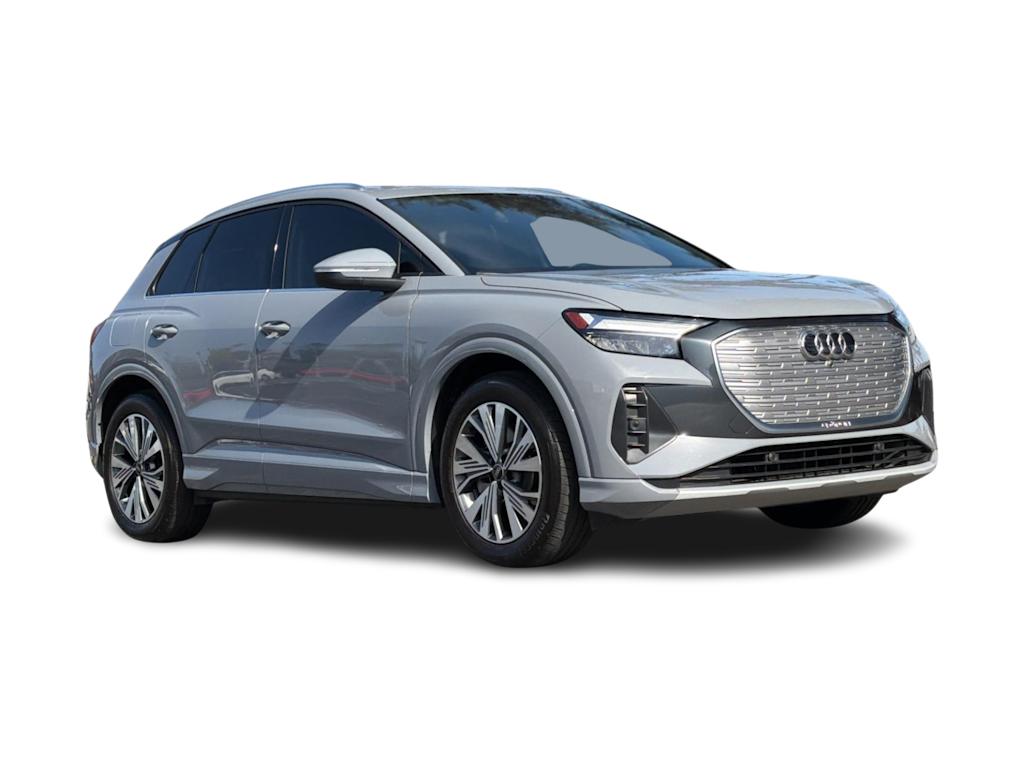 Thumbnail: 2023 Audi Q4 e-tron - 18