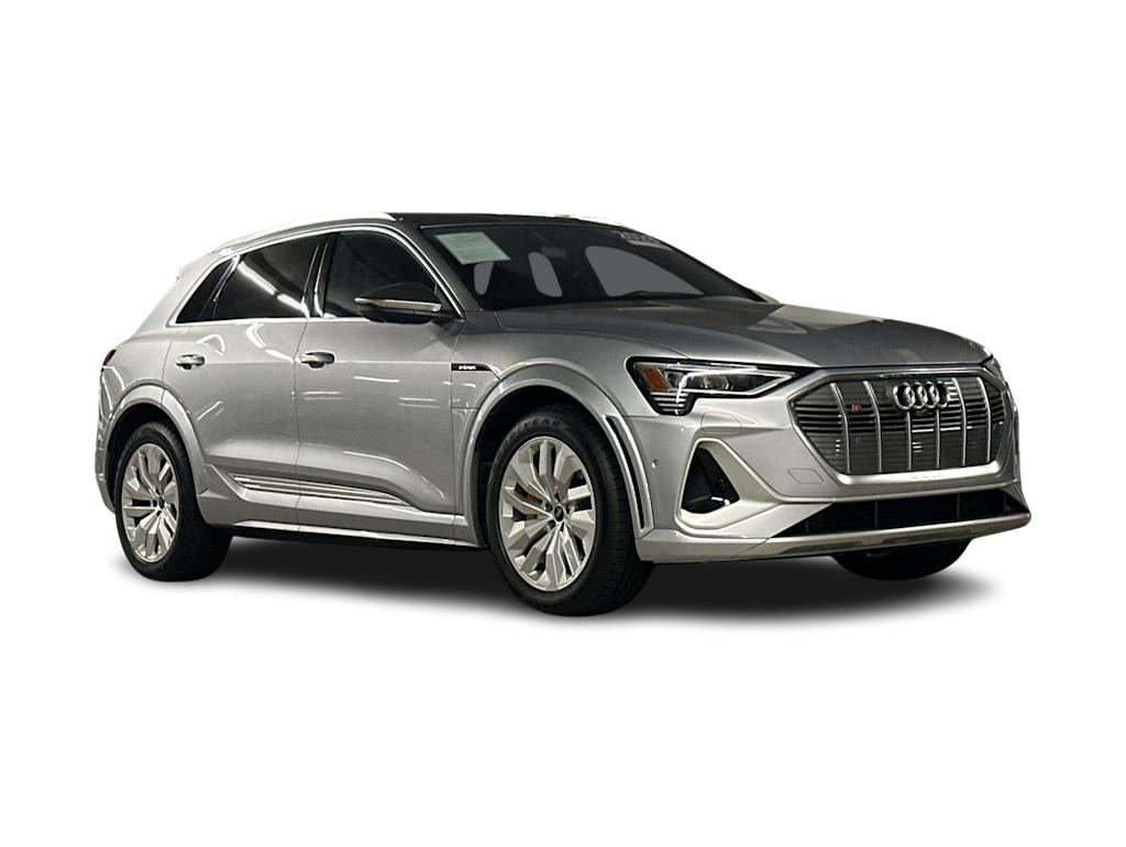 Thumbnail: 2023 Audi e-tron - 19