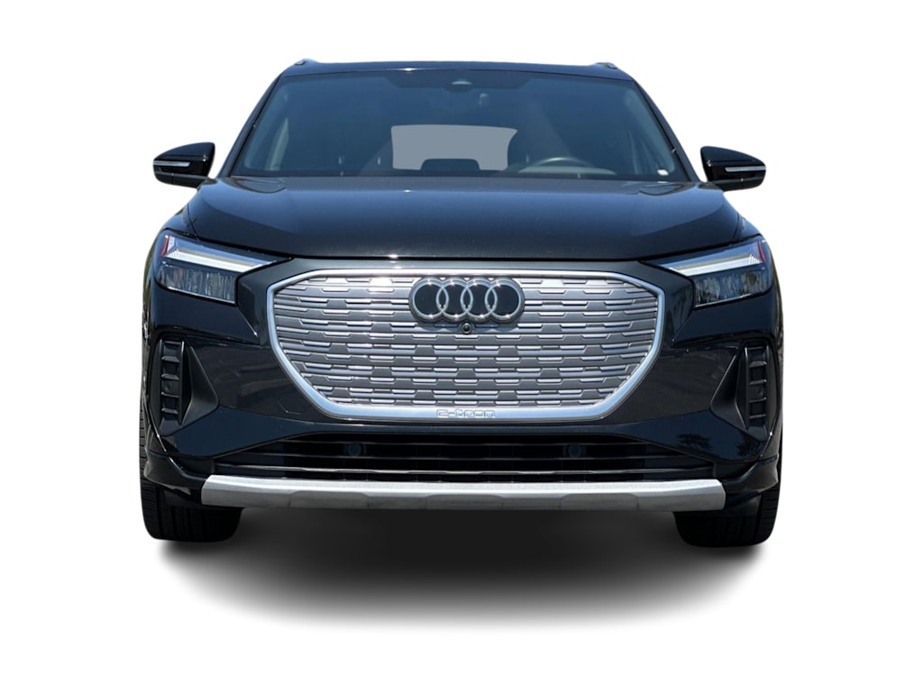 Thumbnail: 2023 Audi Q4 e-tron - 6