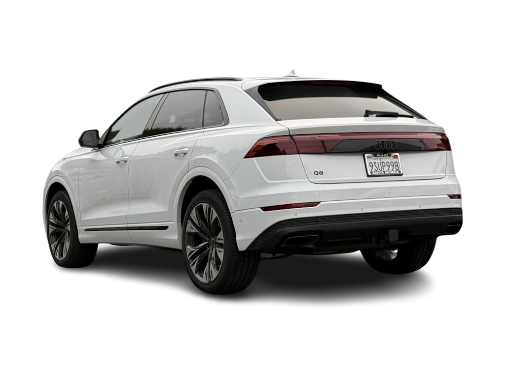 Thumbnail: 2025 Audi Q8 - 4