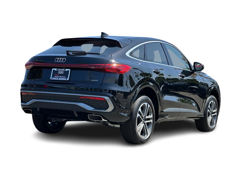 Thumbnail: 2026 Audi Q5 - 16