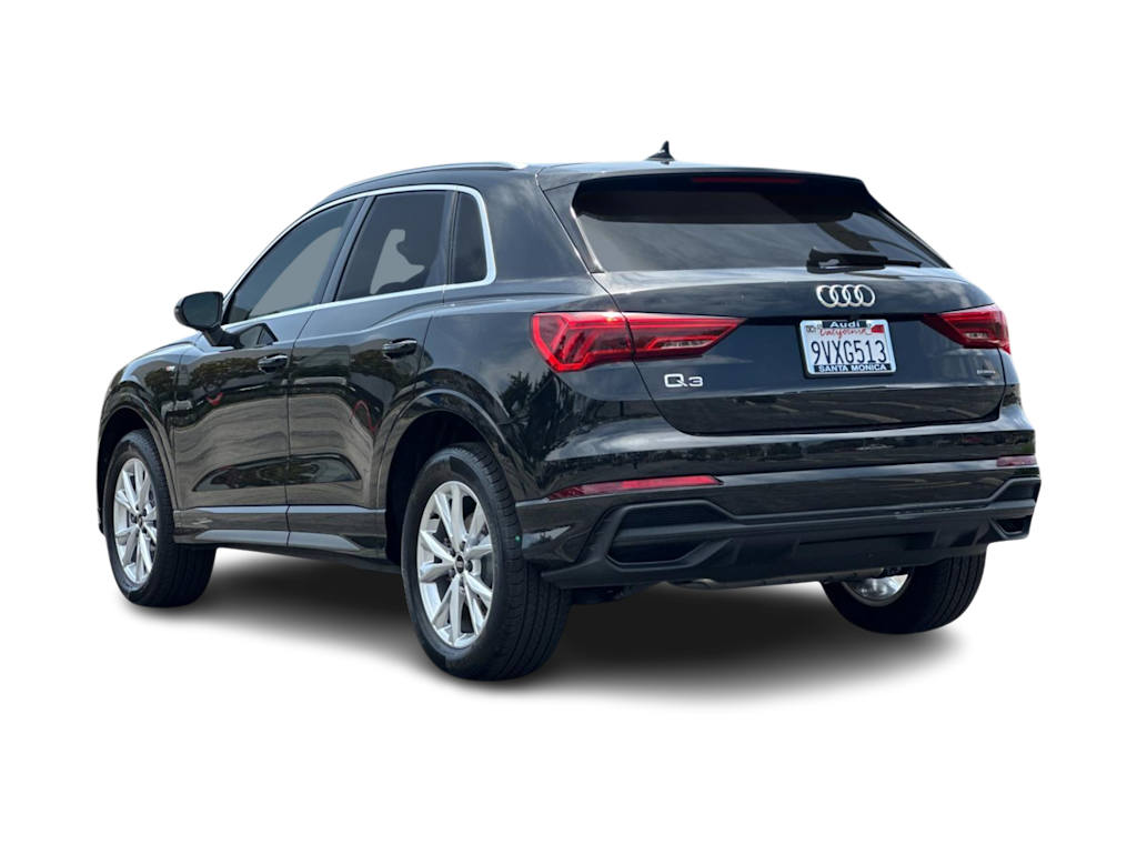 Thumbnail: 2025 Audi Q3 - 4