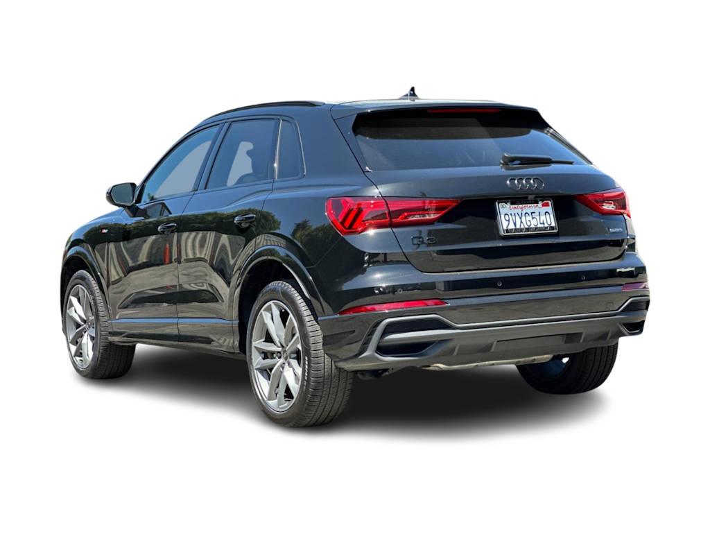 Thumbnail: 2025 Audi Q3 - 3