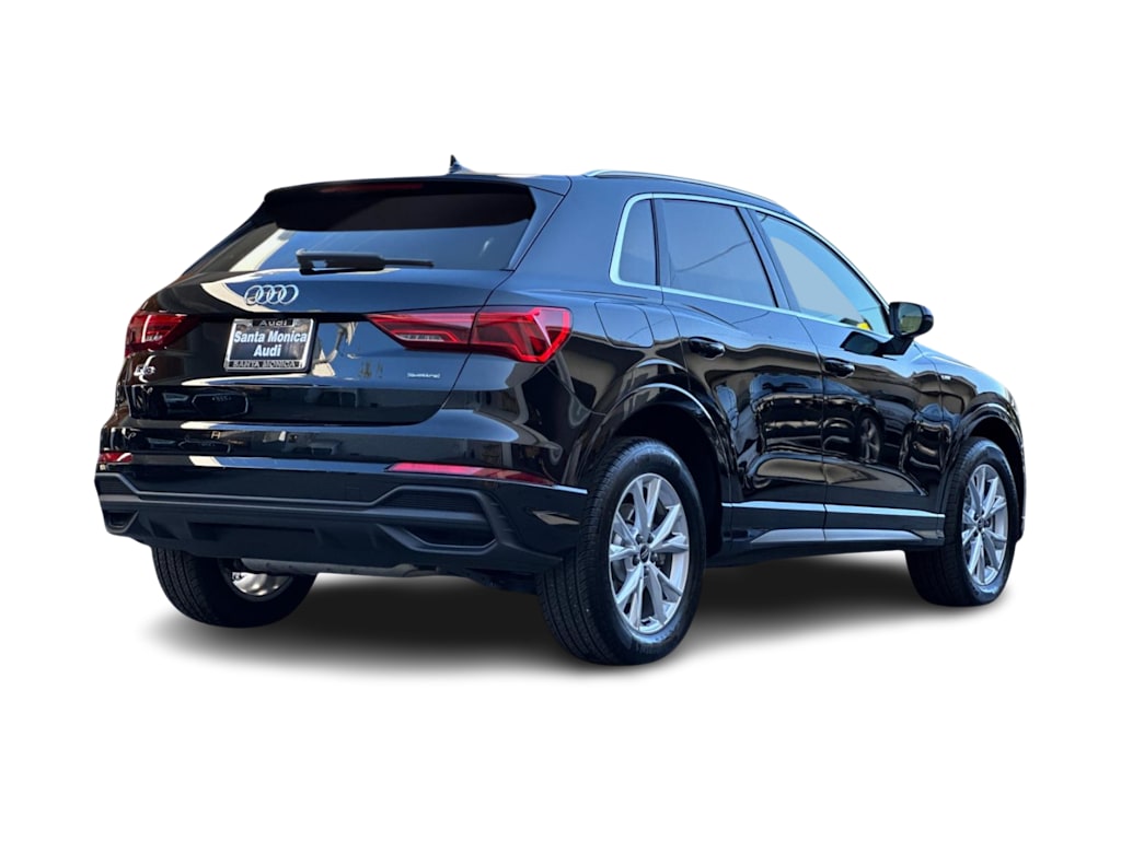 Thumbnail: 2025 Audi Q3 - 16