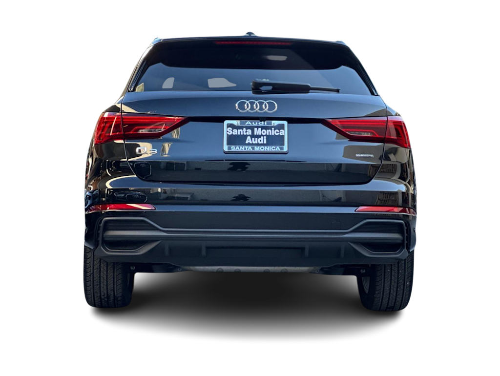 Thumbnail: 2025 Audi Q3 - 4