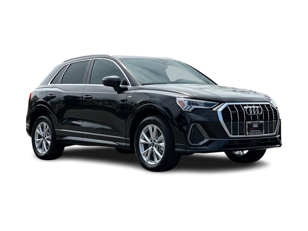 Thumbnail: 2025 Audi Q3 - 19
