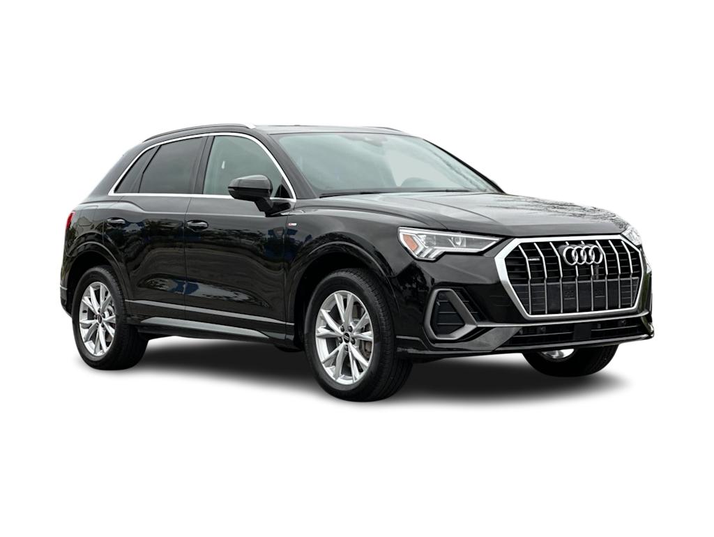 Thumbnail: 2023 Audi Q3 - 18