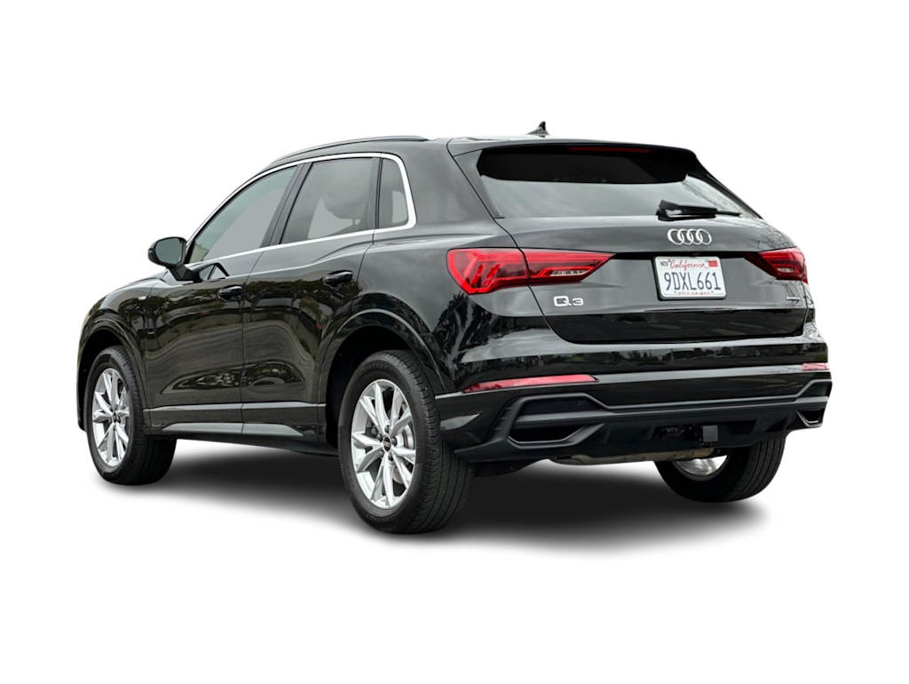 Thumbnail: 2023 Audi Q3 - 5