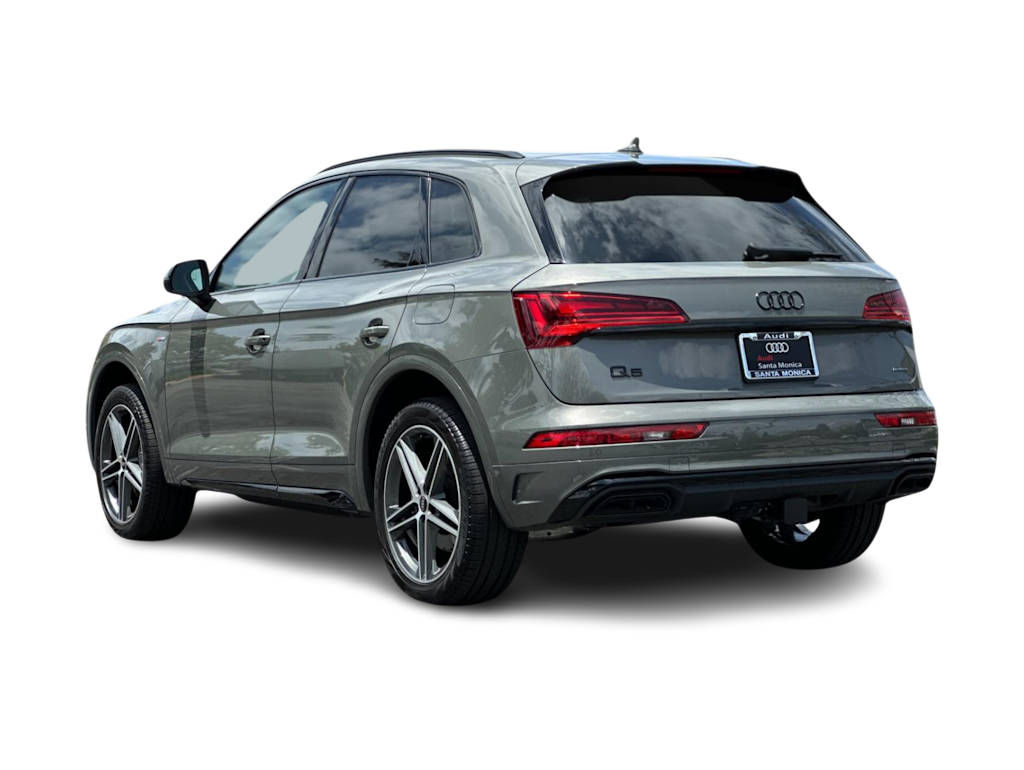 Thumbnail: 2023 Audi Q5 - 4