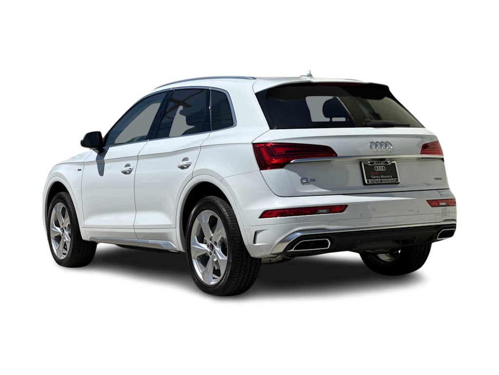 Thumbnail: 2023 Audi Q5 - 4