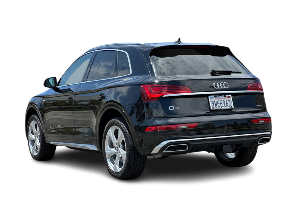 Thumbnail: 2025 Audi Q5 - 4