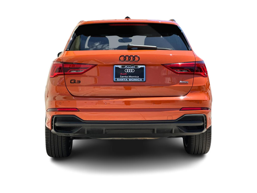 Thumbnail: 2023 Audi Q3 - 5