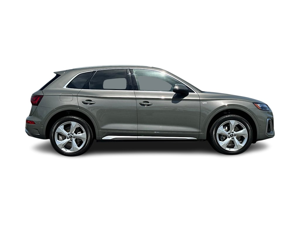 Thumbnail: 2023 Audi Q5 - 18