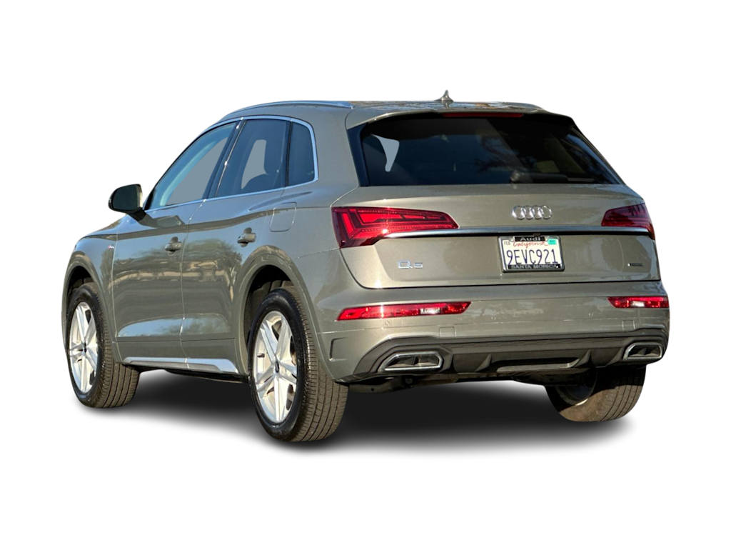 Thumbnail: 2023 Audi Q5 - 4