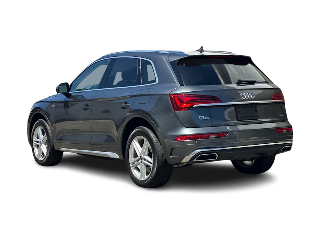 Thumbnail: 2023 Audi Q5 - 4
