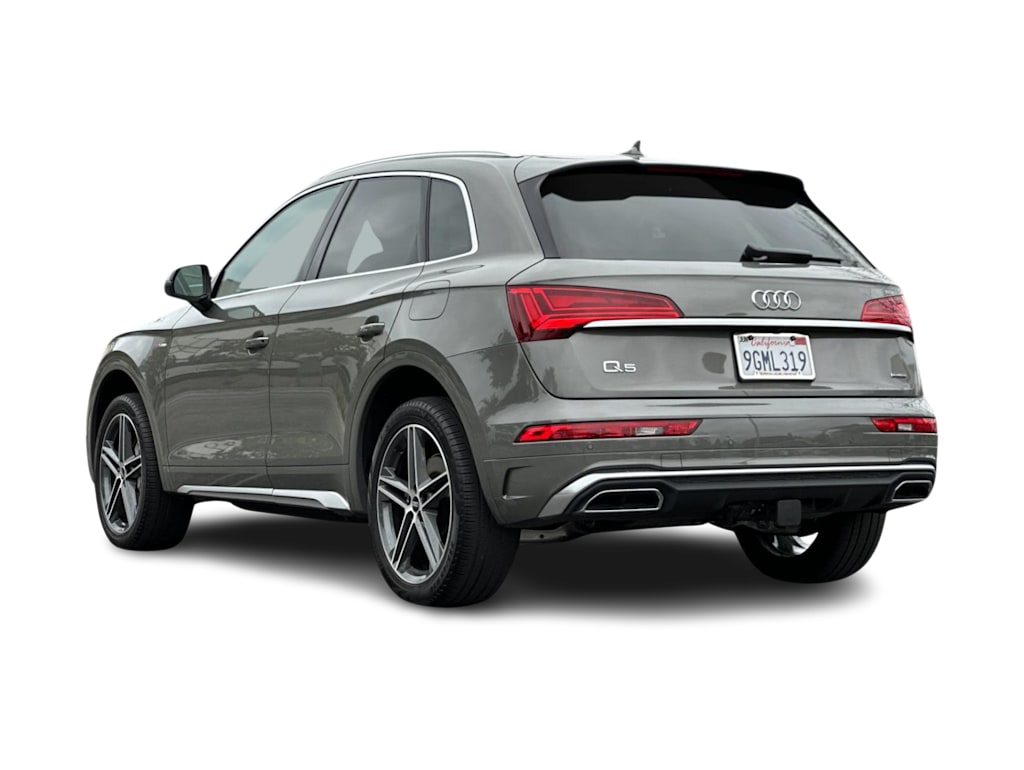 Thumbnail: 2023 Audi Q5 - 4
