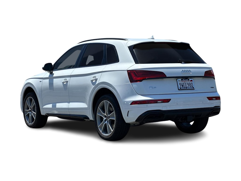 Thumbnail: 2025 Audi Q5 - 4