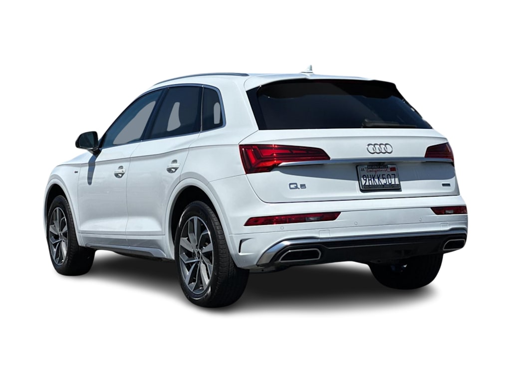 Thumbnail: 2023 Audi Q5 - 4