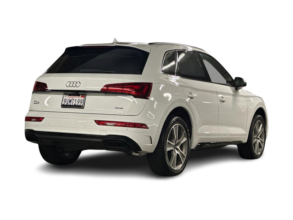 Thumbnail: 2025 Audi Q5 - 17