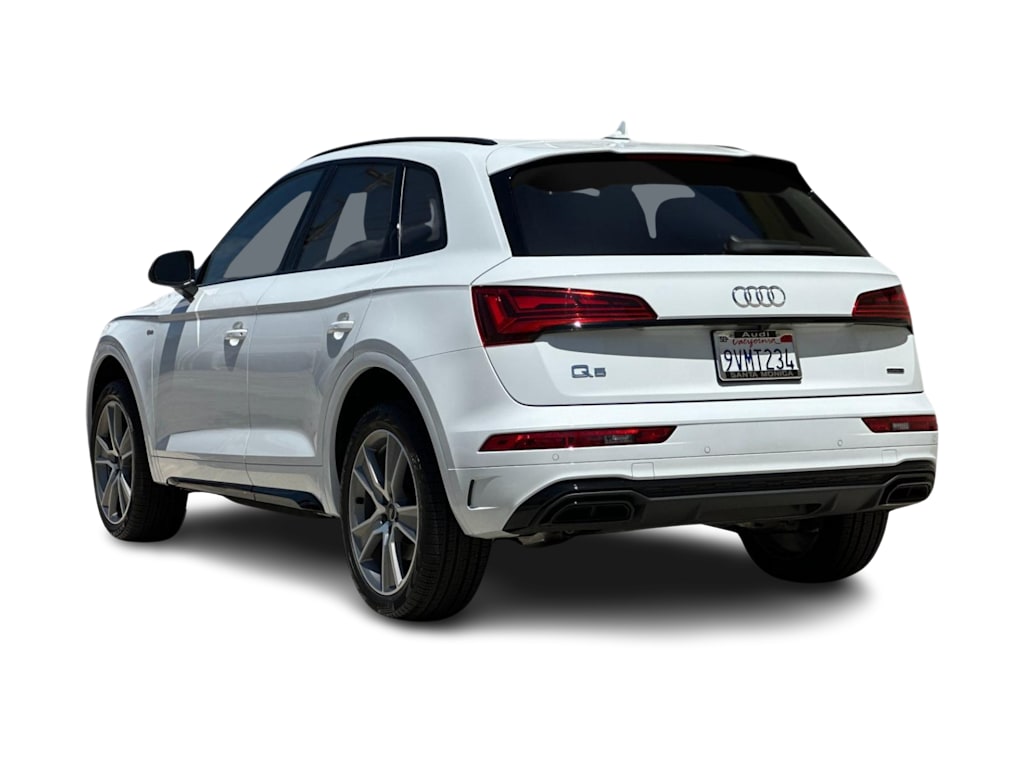 Thumbnail: 2025 Audi Q5 - 4