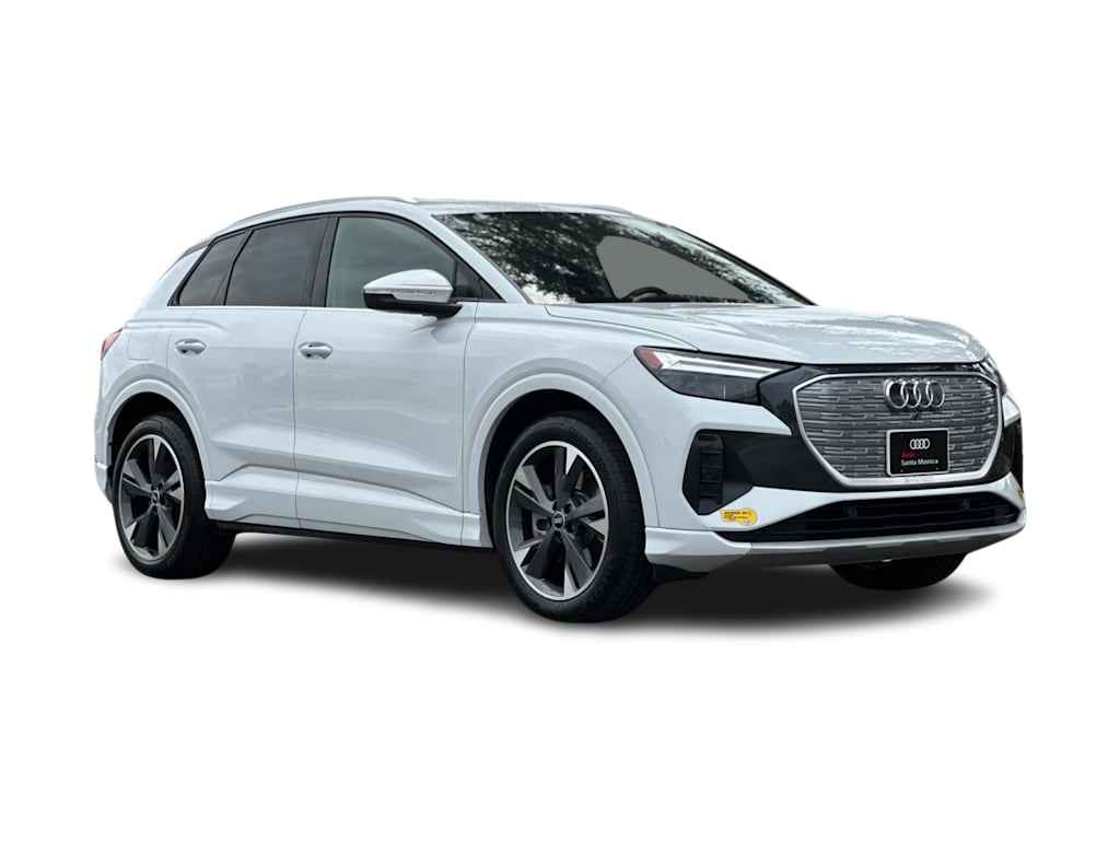 Thumbnail: 2022 Audi Q4 e-tron - 19
