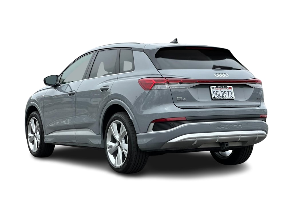 Thumbnail: 2023 Audi Q4 e-tron - 4
