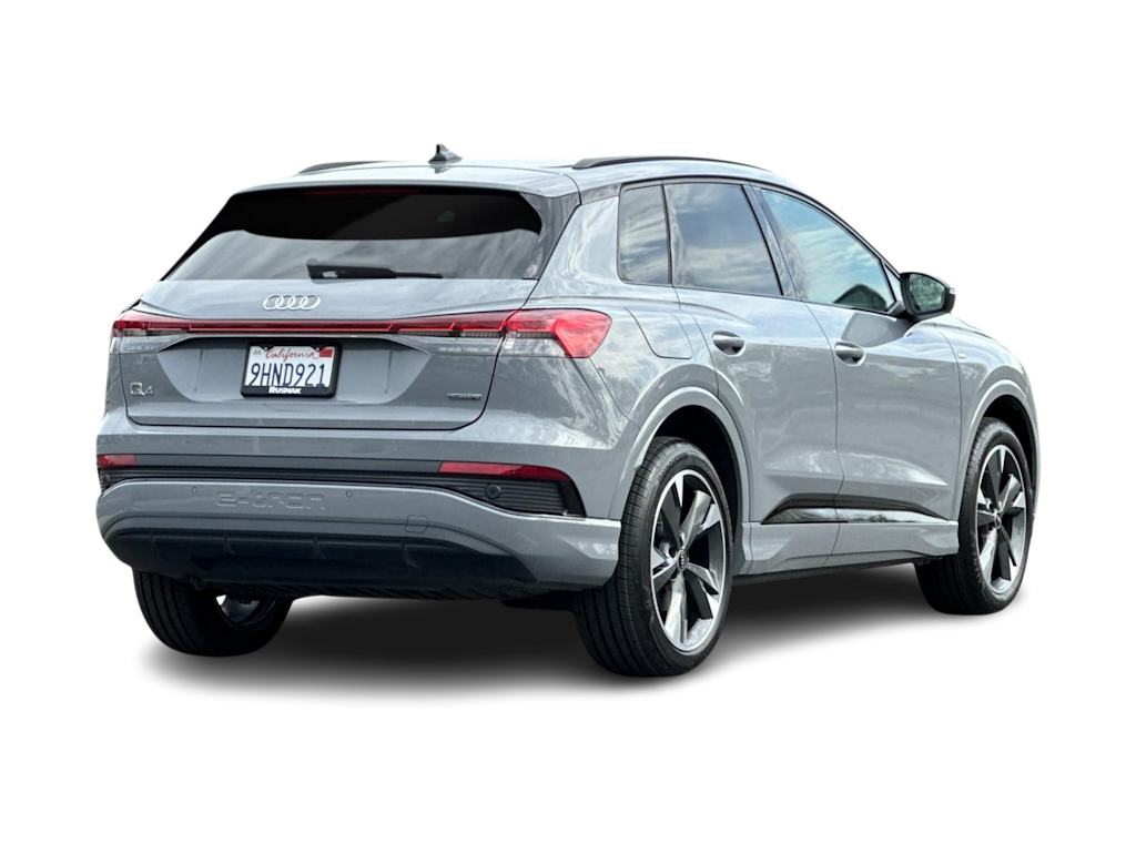 Thumbnail: 2023 Audi Q4 e-tron - 17