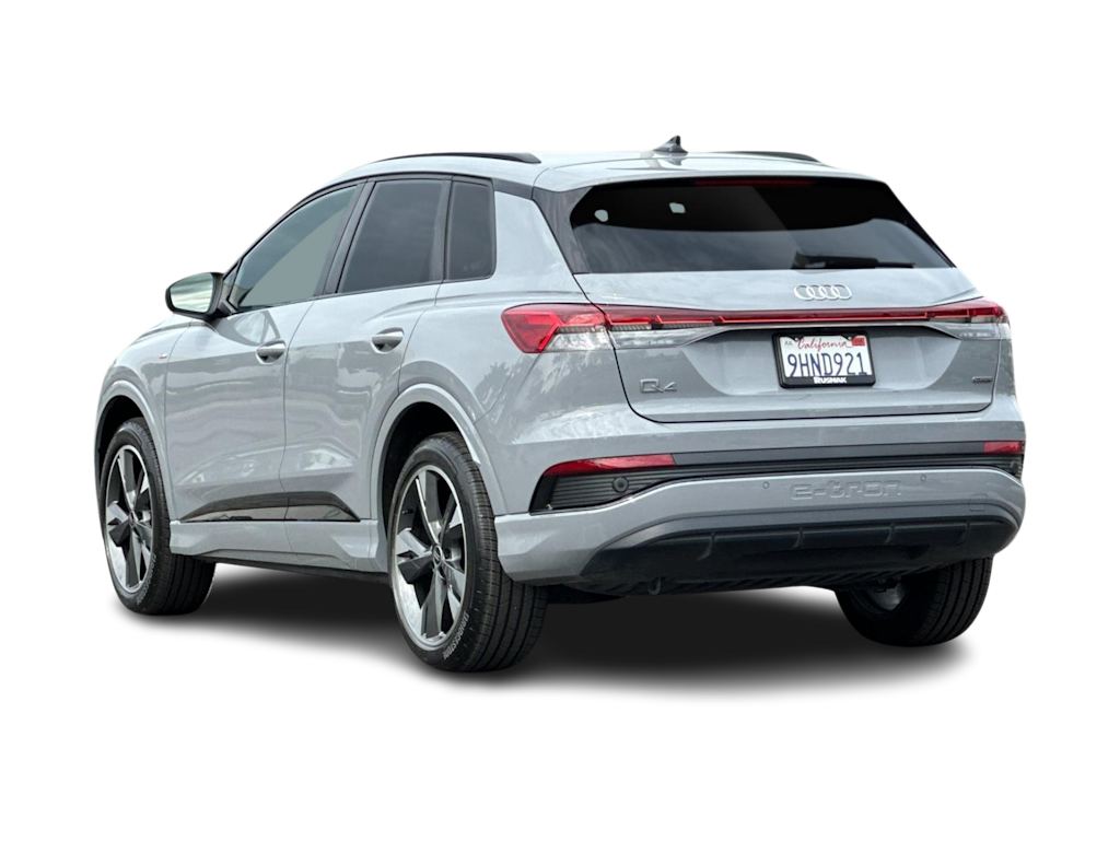 Thumbnail: 2023 Audi Q4 e-tron - 4