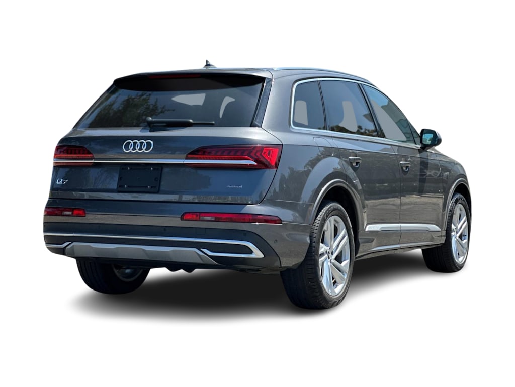 Thumbnail: 2023 Audi Q7 - 16