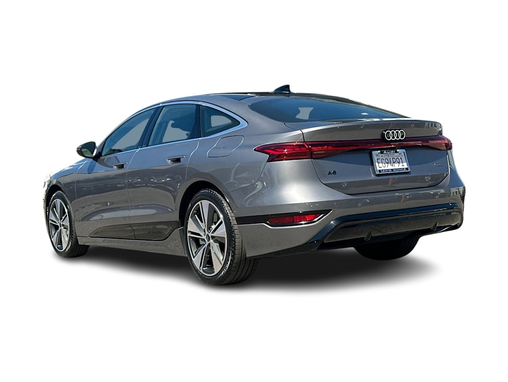 Thumbnail: 2025 Audi e-tron - 4