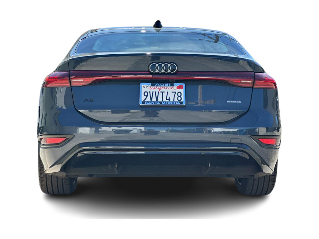 Thumbnail: 2025 Audi e-tron - 5