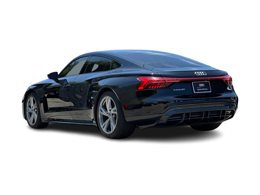 Thumbnail: 2023 Audi e-tron GT - 4