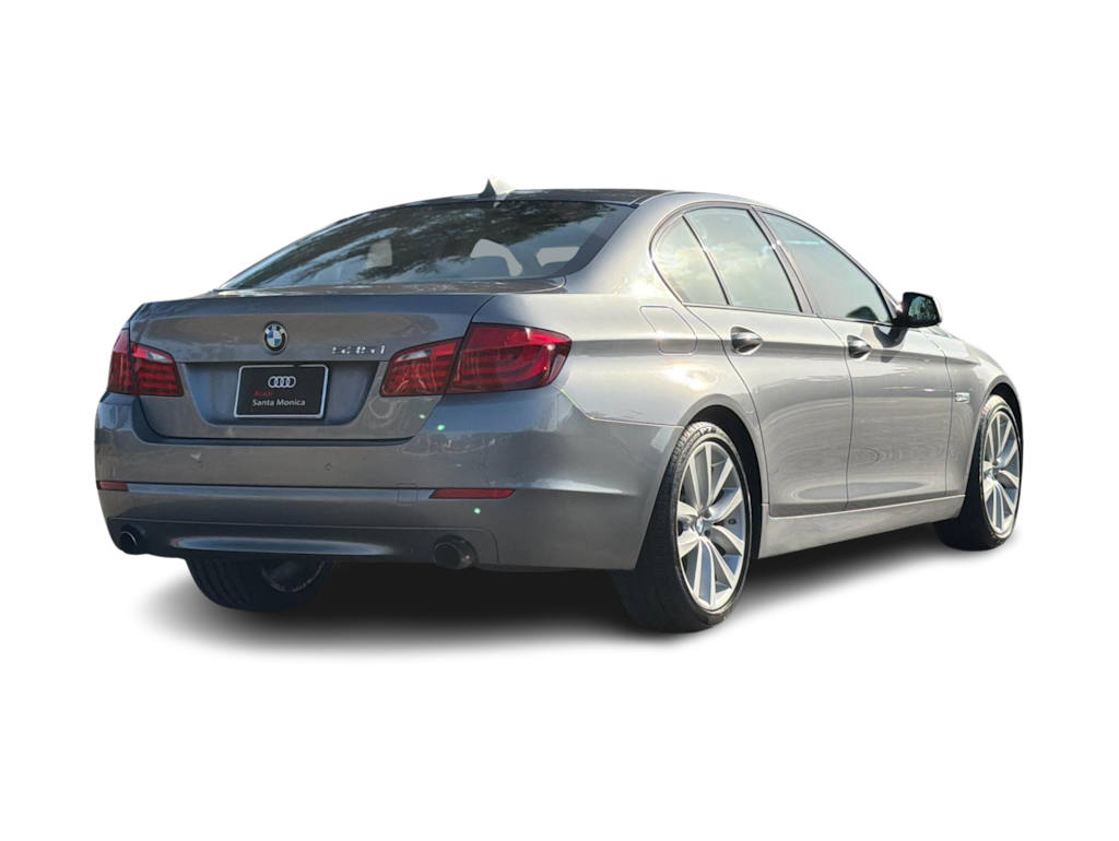 Thumbnail: 2011 BMW 5 Series - 15