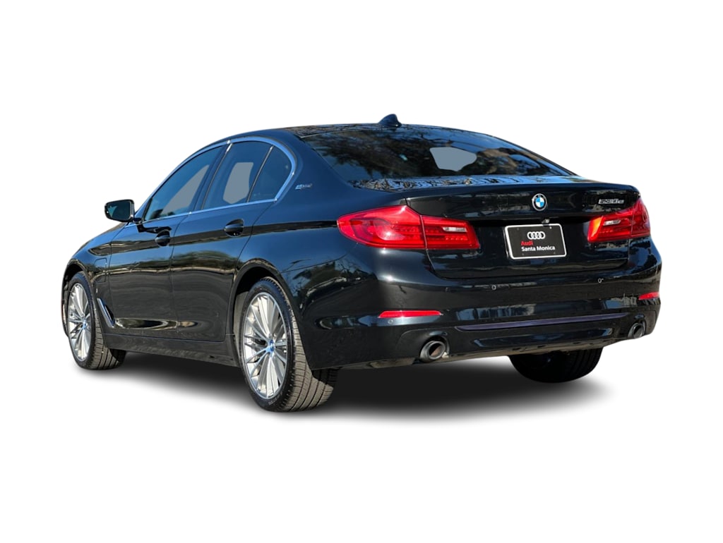 Thumbnail: 2019 BMW 5 Series - 4