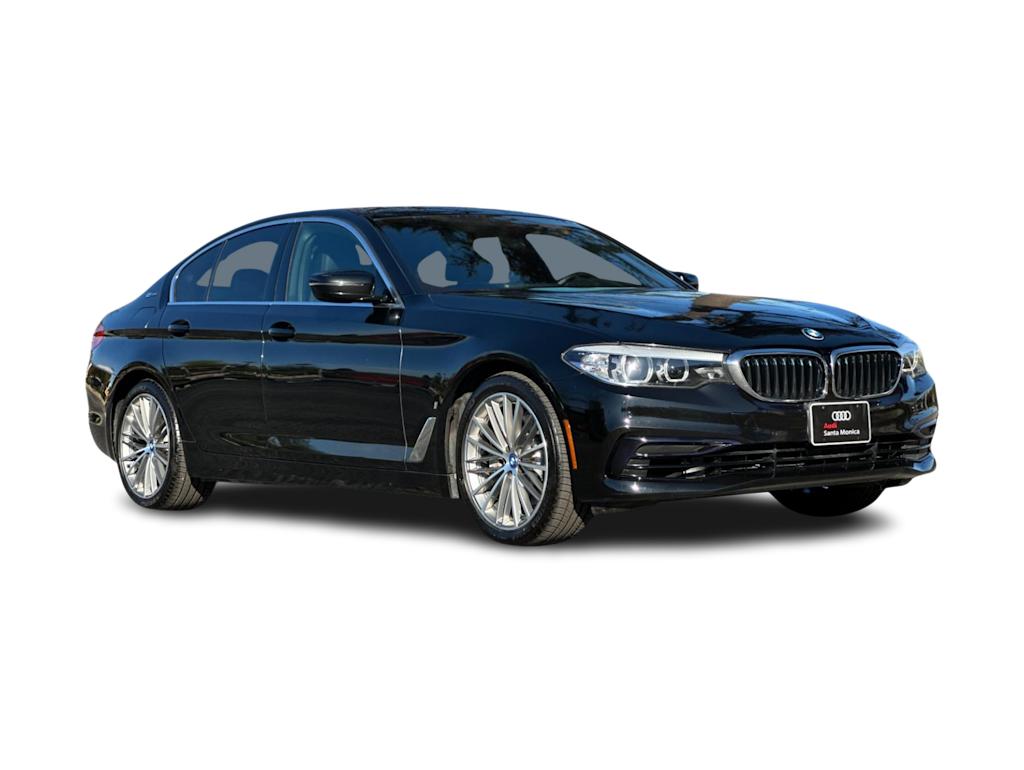 Thumbnail: 2019 BMW 5 Series - 18