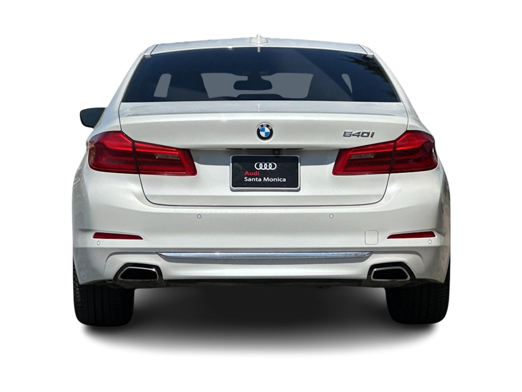 Thumbnail: 2018 BMW 5 Series - 5