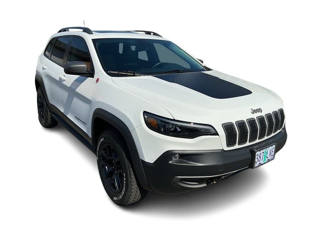 Thumbnail: 2020 Jeep Cherokee - 17