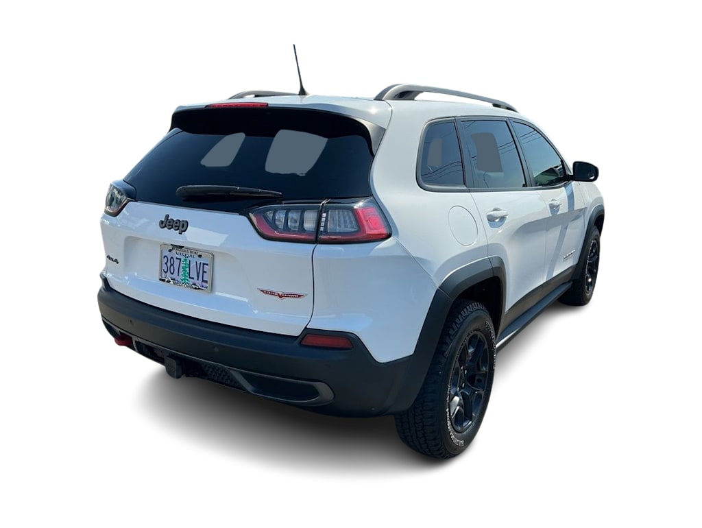 Thumbnail: 2020 Jeep Cherokee - 18