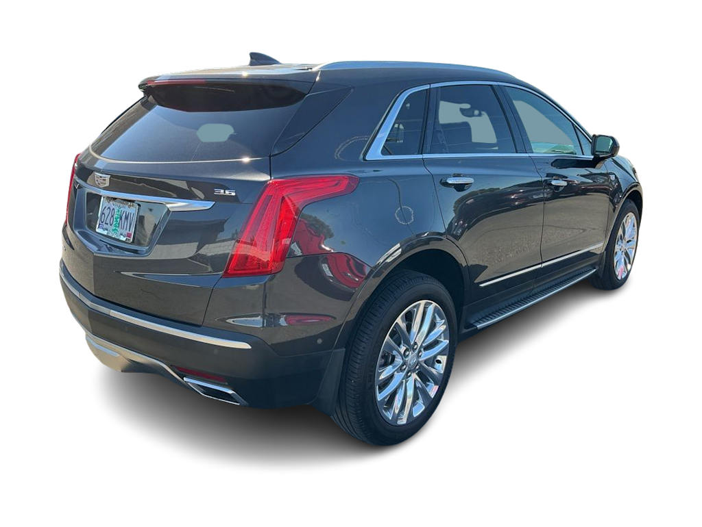 Thumbnail: 2017 Cadillac XT5 - 19