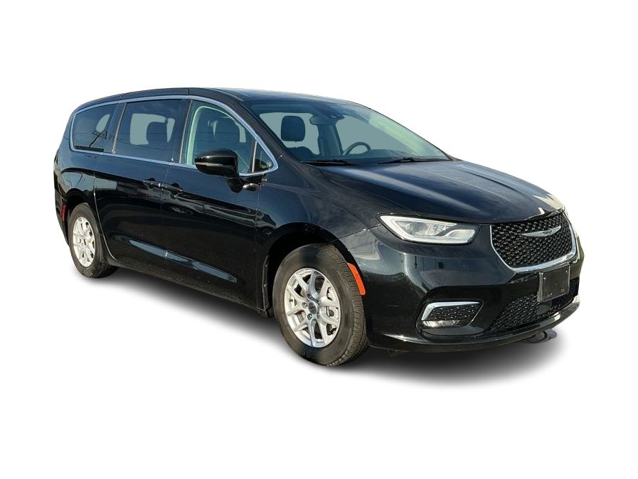 Thumbnail: 2024 Chrysler Pacifica - 13
