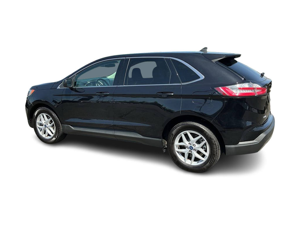 Thumbnail: 2021 Ford Edge - 18