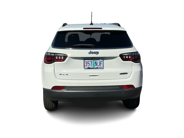 Thumbnail: 2022 Jeep Compass - 4