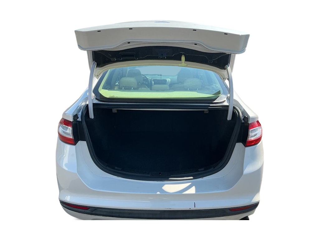 Thumbnail: 2014 Ford Fusion - 15