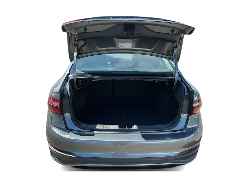 Thumbnail: 2024 Volkswagen Jetta - 30
